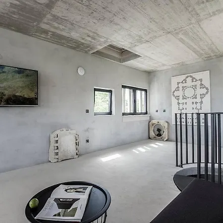 Villa Duomo-retreat Yourself With Style & Keep Memories